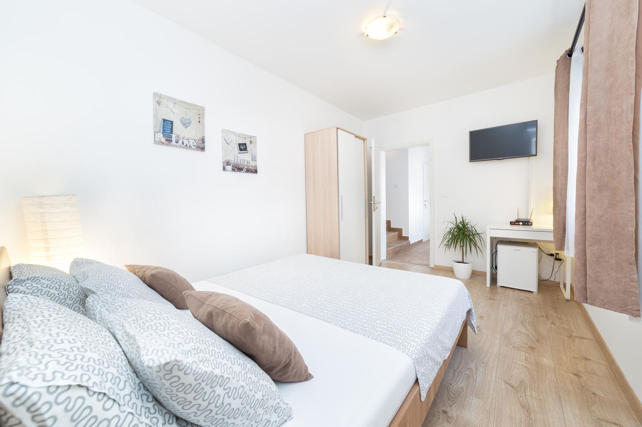 Apartments Tonka Centar Водице Екстер'єр фото